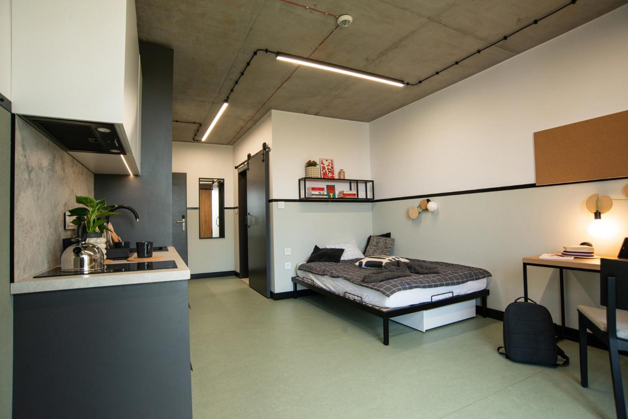 Ht Nest Coliving Appartement Warschau Buitenkant foto