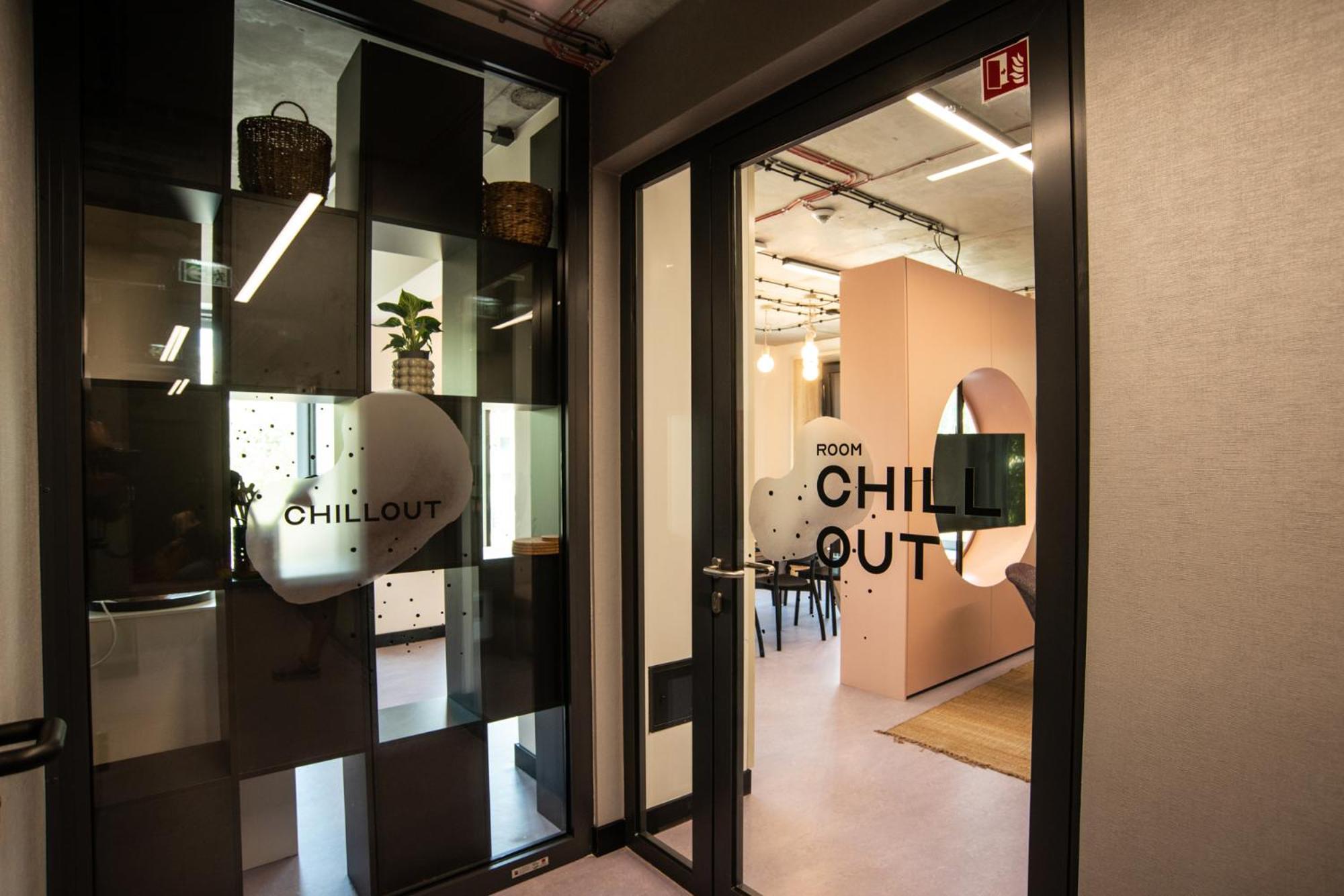 Ht Nest Coliving Appartement Warschau Buitenkant foto