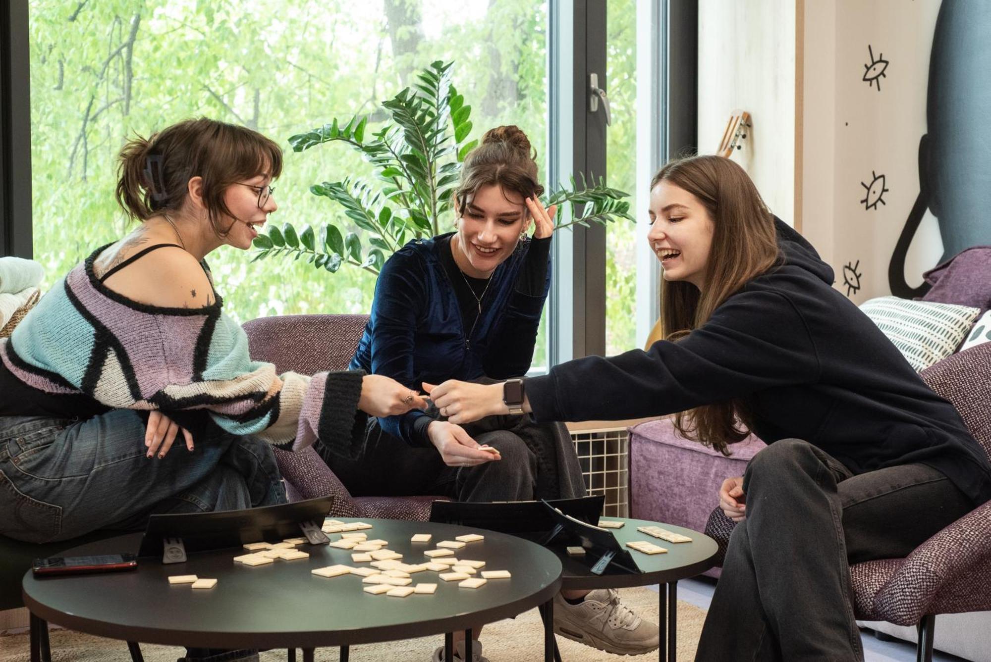 Ht Nest Coliving Appartement Warschau Buitenkant foto