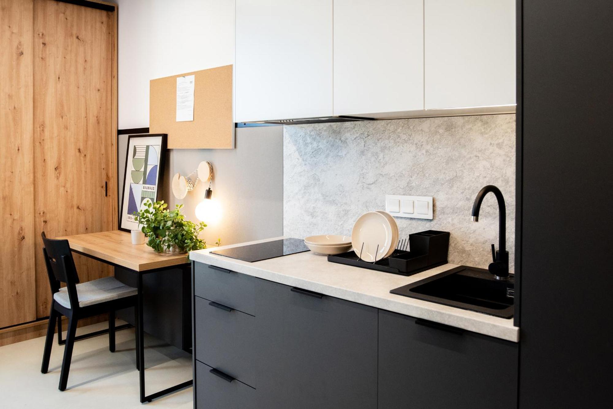 Ht Nest Coliving Appartement Warschau Buitenkant foto